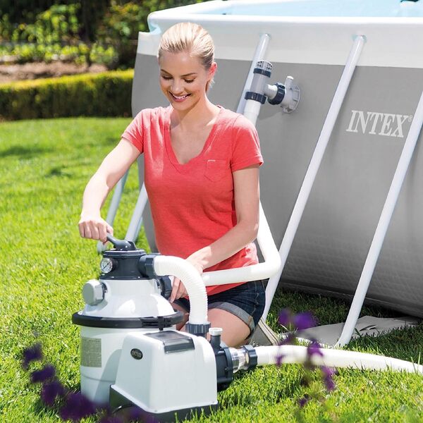 INTEX 26646 - Épurateur de sable Krystal Clear 7900 l/h, pour piscines démontables jusqu'à 37 800 l, 6 fonctions et système de verrouillage