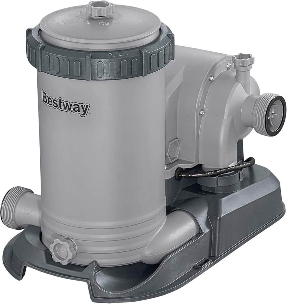 Test de la pompe de filtration Bestway pour piscine hors sol : efficacité optimale