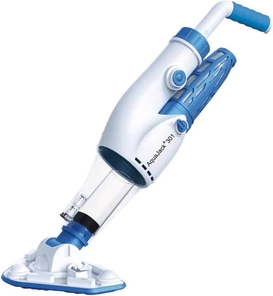 Test du robot piscine électrique Aqua Jack 300 par Habitat et Jardin