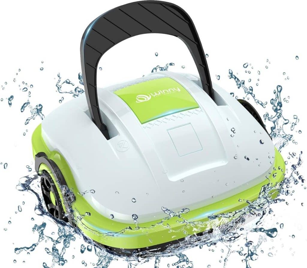 Test du winny pool cleaner : robot piscine puissant et léger
