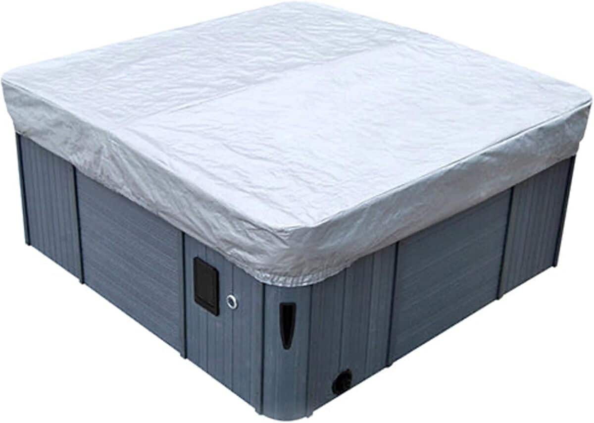 Test de la bâche de protection Cover Guard CANADIAN SPA CO. 2, 43 x 2, 43 m