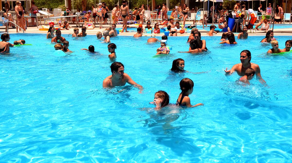 Conseils pratiques pour une utilisation r&eacute;ussie du chlore lent