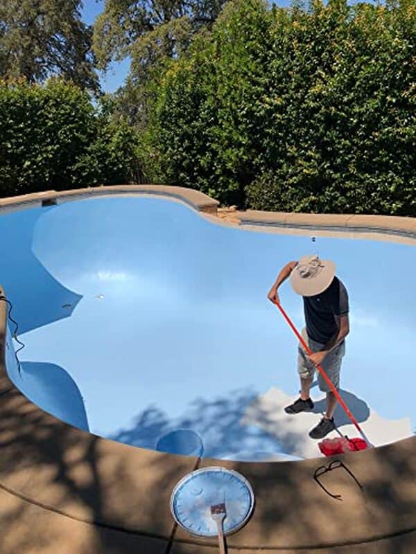 Découvrez notre avis sur la peinture piscine Pinturas Decolor 8L : résistance aux UV et chlore testée pour une durabilité optimale de votre piscine.